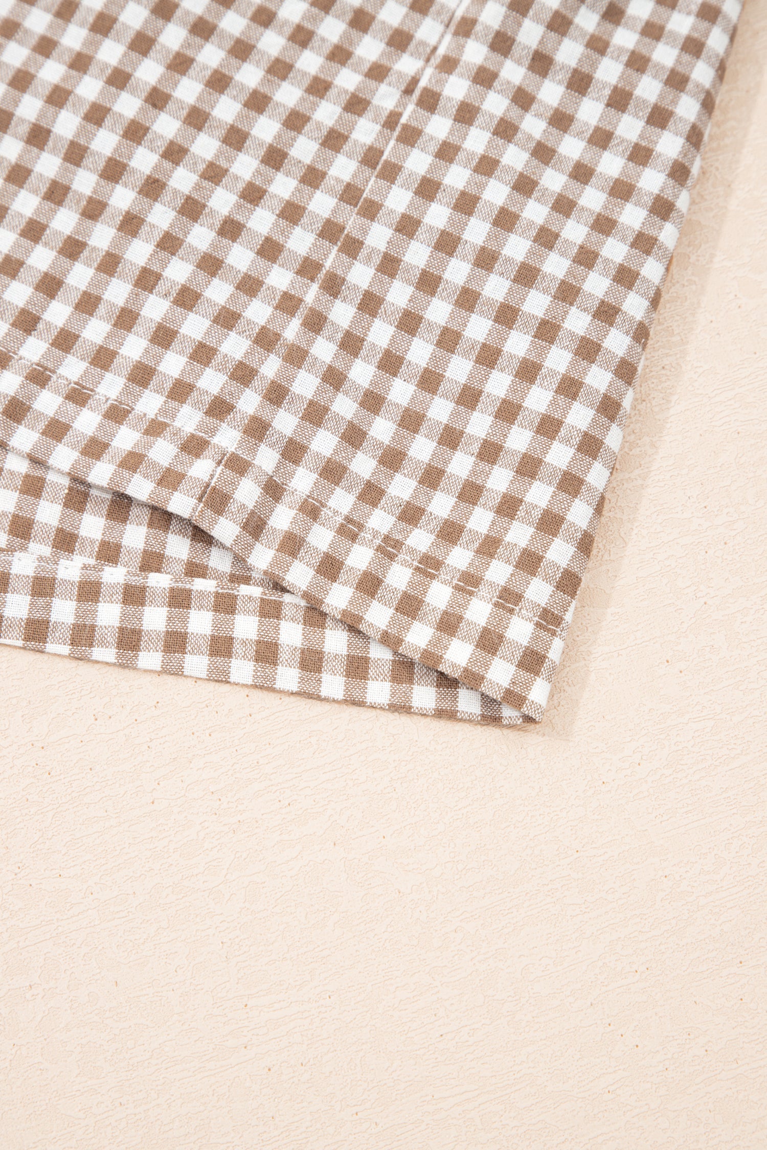 Plus Size Gingham Plaid Ruffle Contrast Trim Shorts
